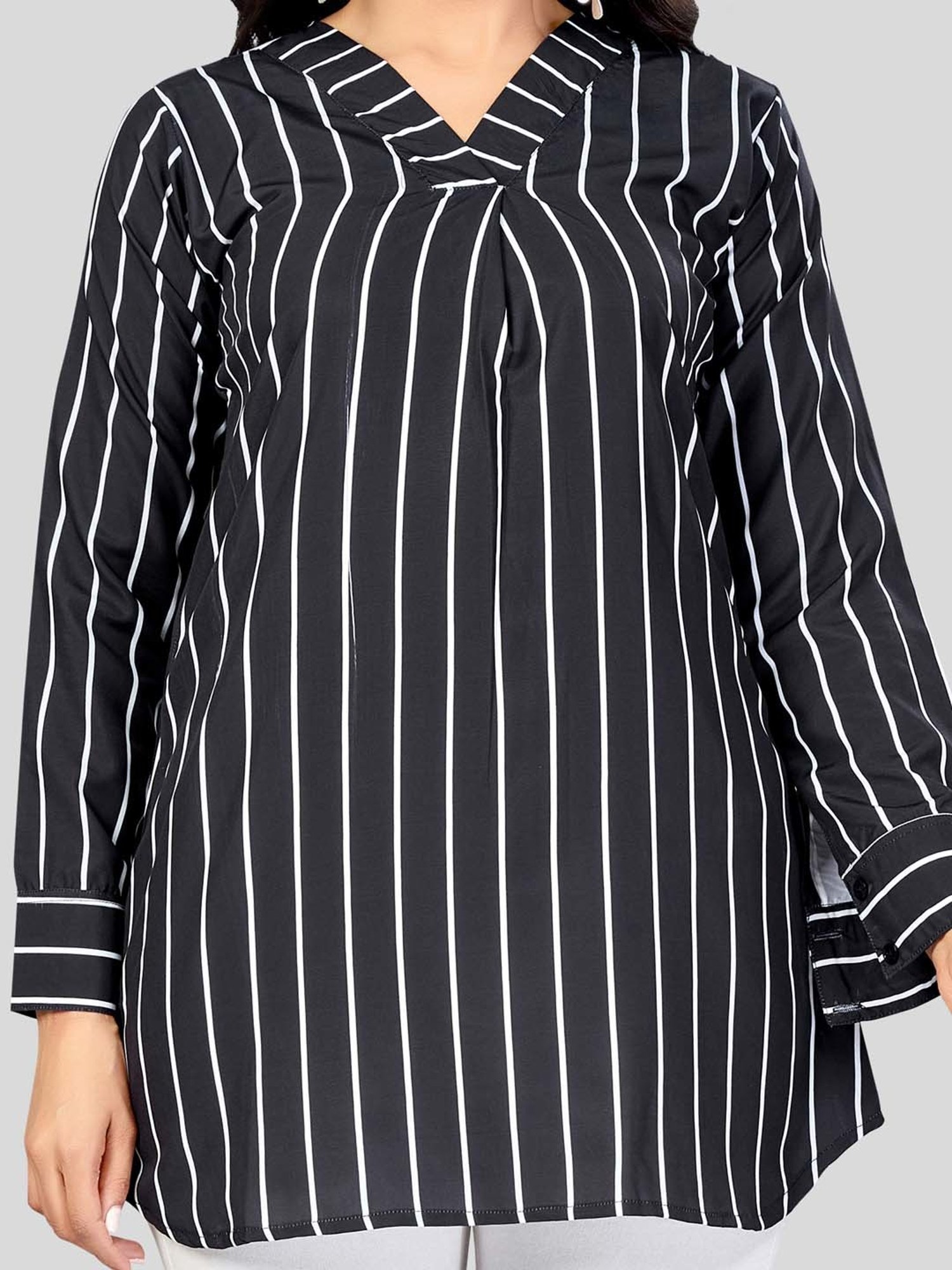 Saree Swarg Black Striped Short Kurti
