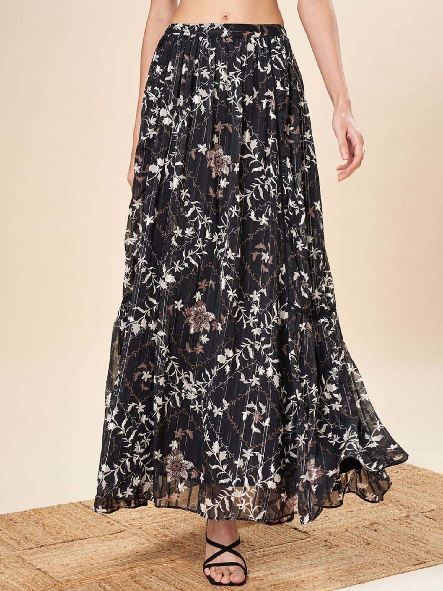Marigold Lane Black Floral Print Maxi Skirt