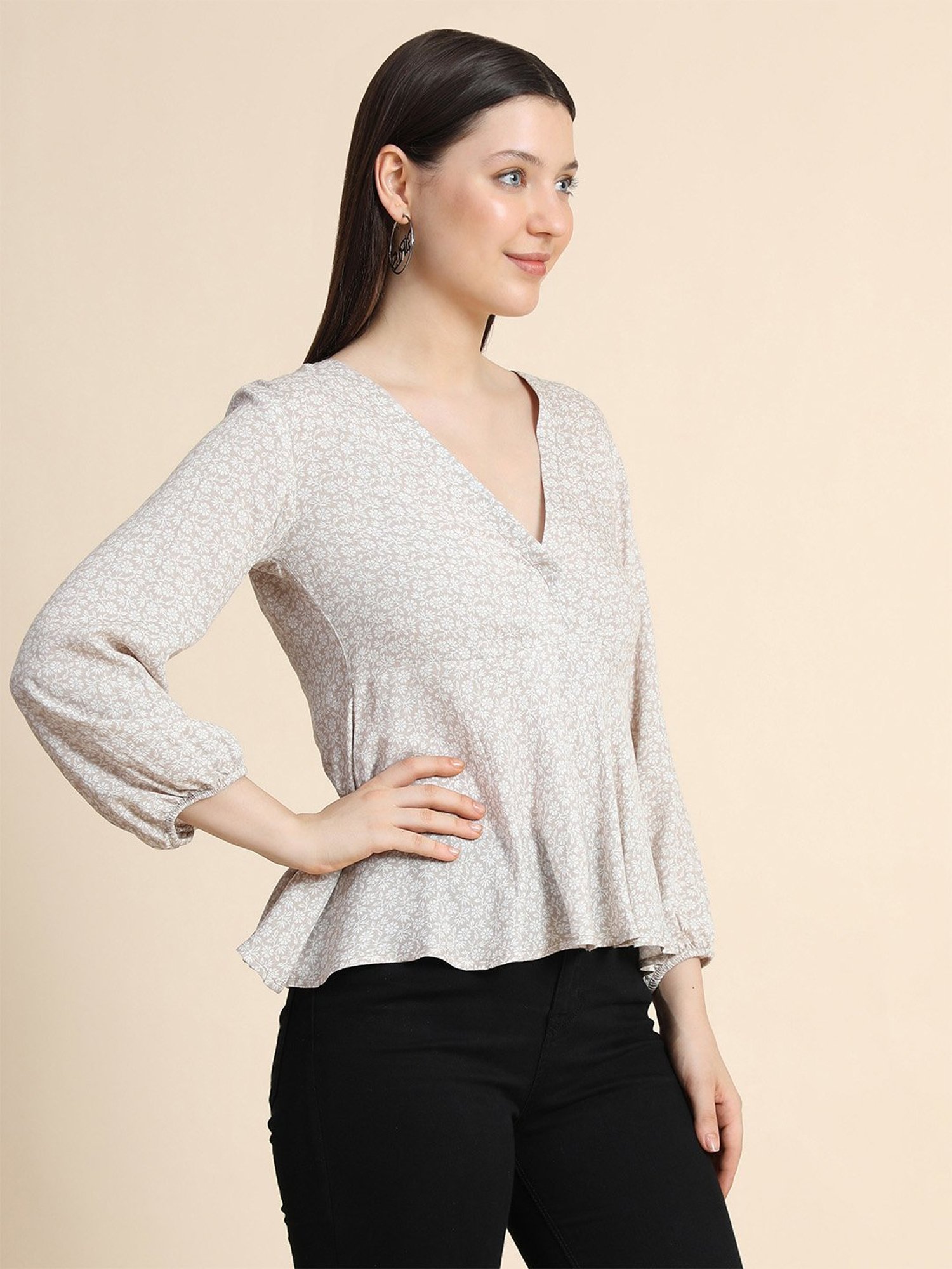 KERI PERRY Beige Floral Print Top