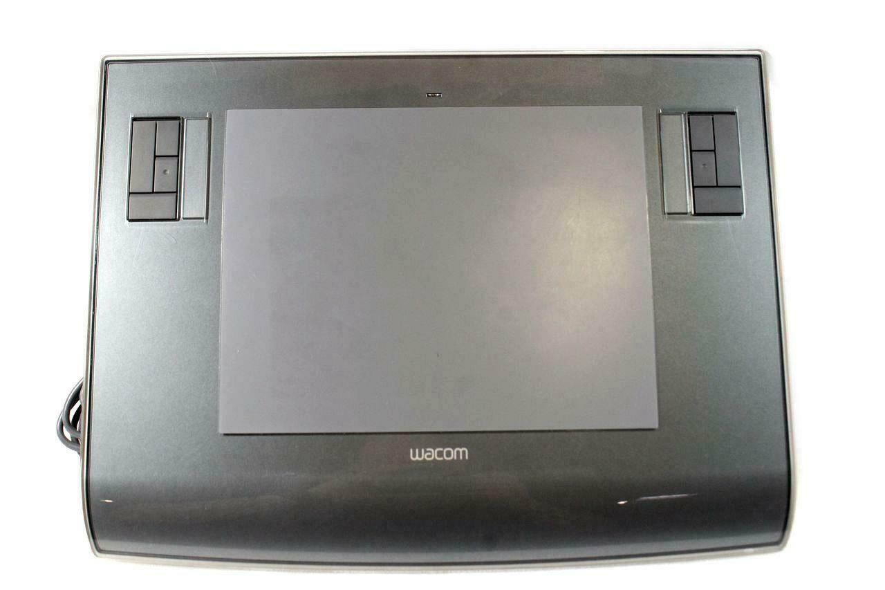 Wacom Intuos 3 PTZ-630 6"x8" USB Graphics Drawing Tablet for PC & Mac.