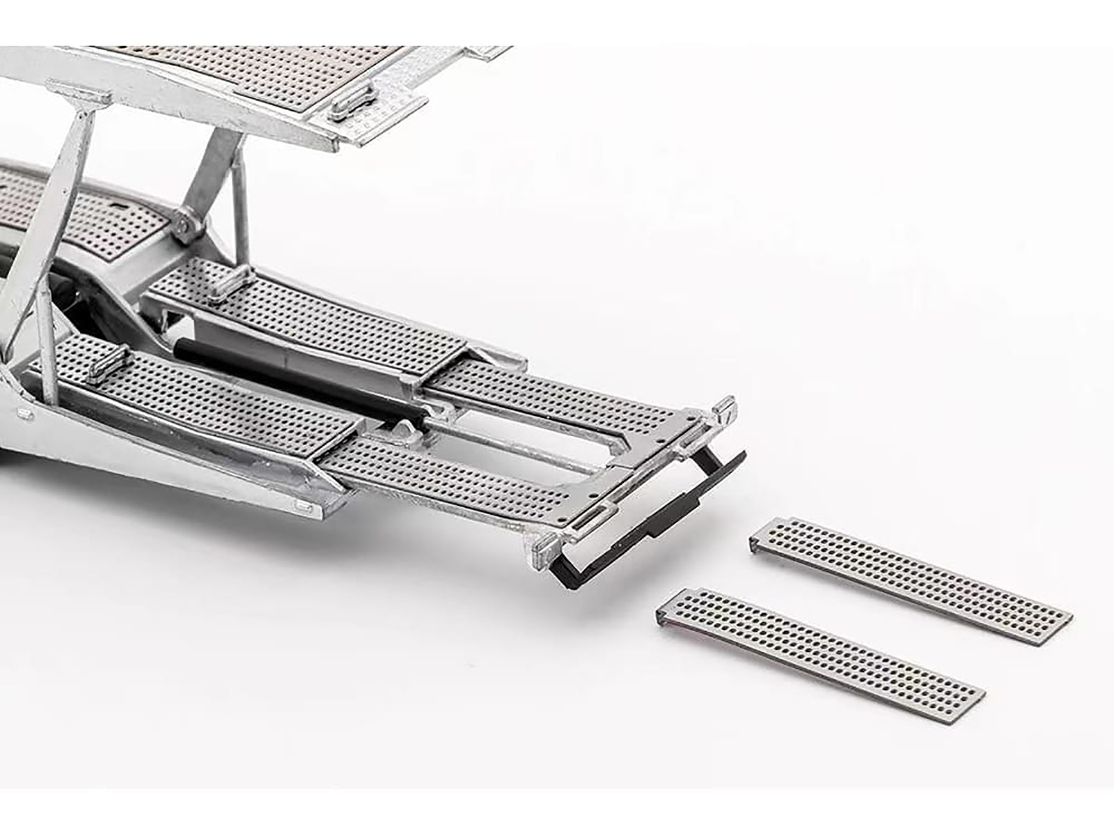 Mercedes-Benz Actros Auto Transporter White 1/64 Diecast Model by GCD