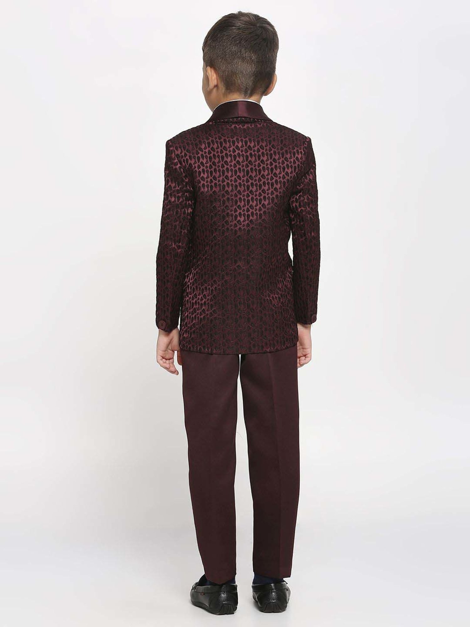 Kids Island Boys Maroon & White Jacquard Full Sleeves Suit Set