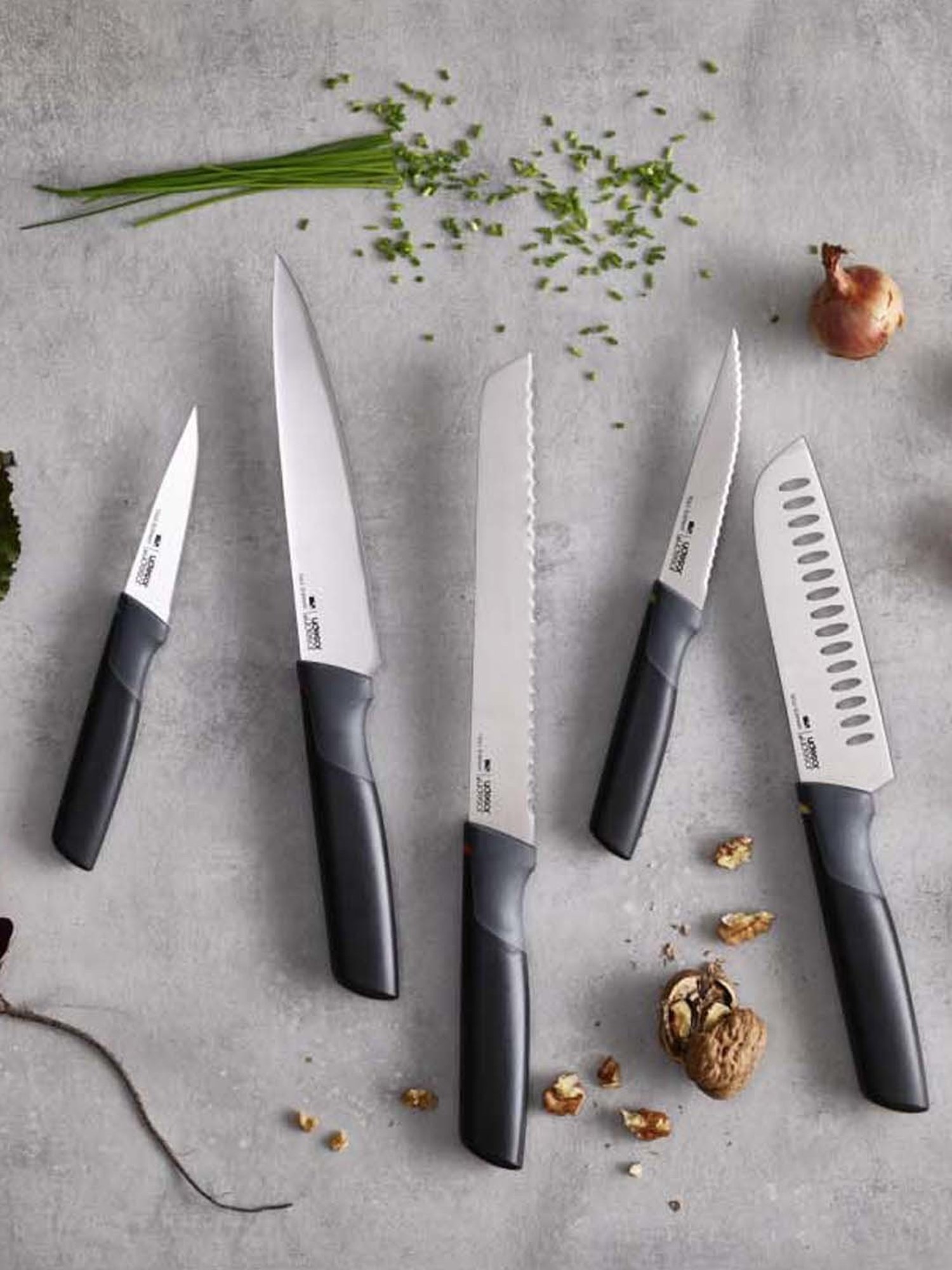 Joseph Joseph Black/Steel Stainless Steel 3 cm Serrated Knife - Set of 1