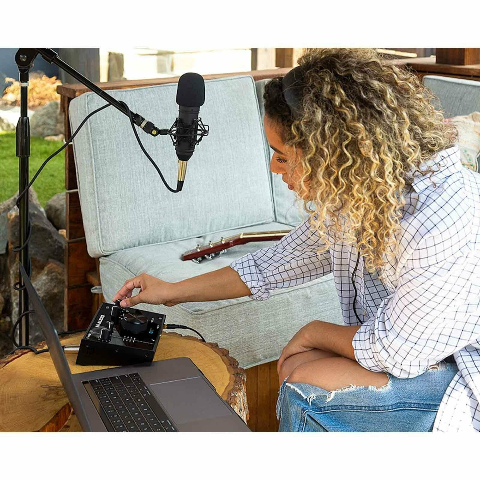 M-Audio AIR 192 | 4 Pro Home Recording System w Microphone & Headphones Pack