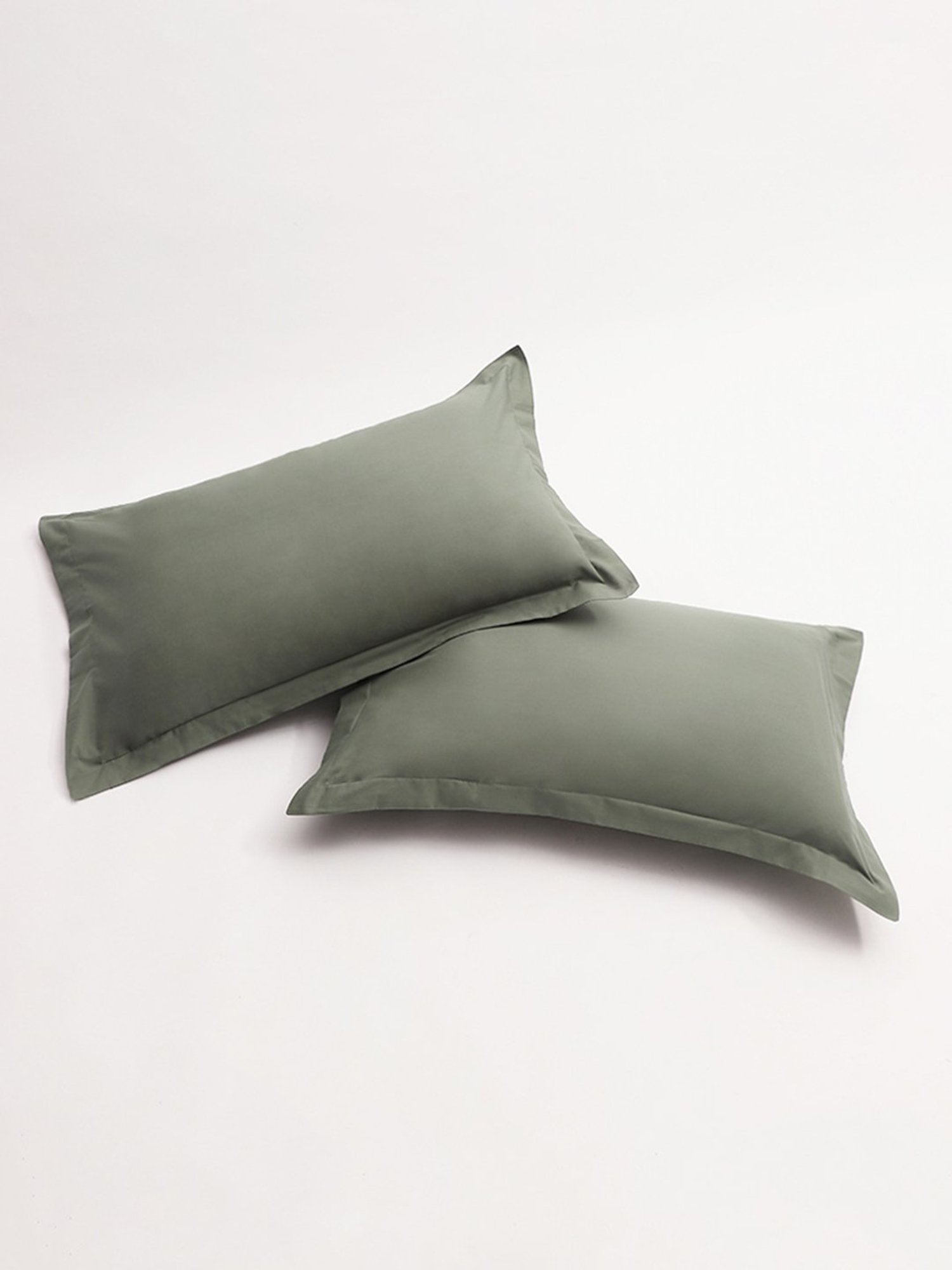 Stoa Paris White & Aqua Cotton 200 TC Pillow Cover - Set of 1