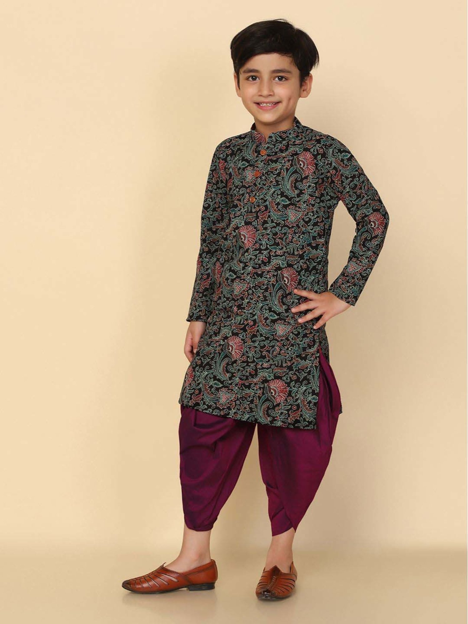 Juniors by Lifestyle Boys Beige Cotton Solid Woven Bottom