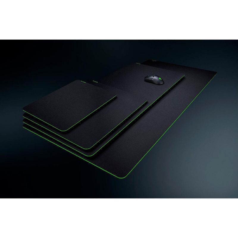 Razer Gigantus V2 Soft Gaming Mouse Mat for Speed and Control XXL