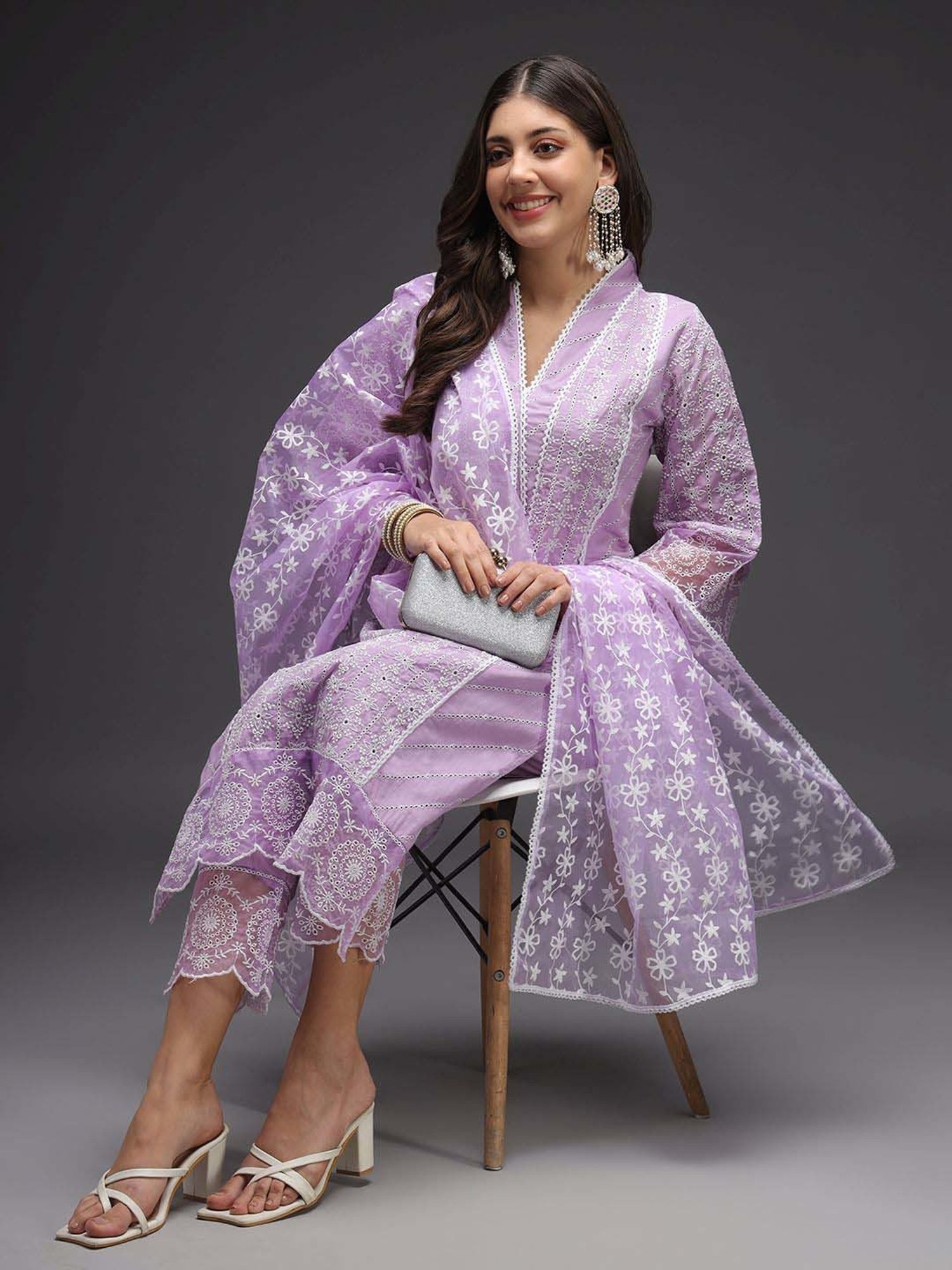Heeposh Purple Embroidered Kurta Pant Set With Dupatta
