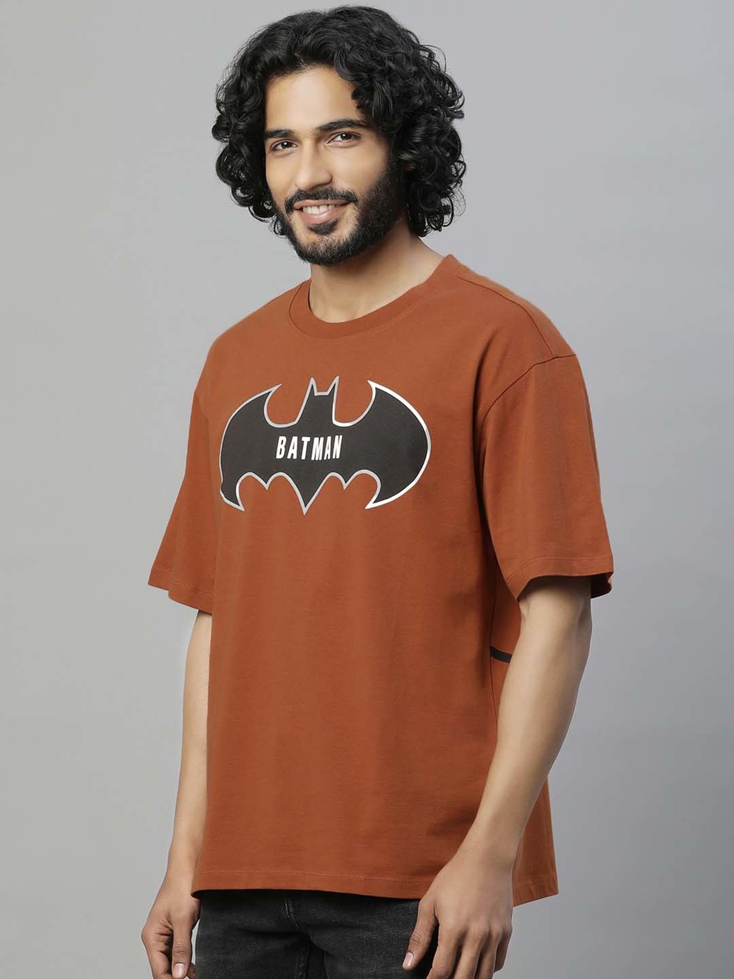 Free Authority Navy & Brown Regular Fit Dc Comics Printed Crew T-Shirt - Pack of 2