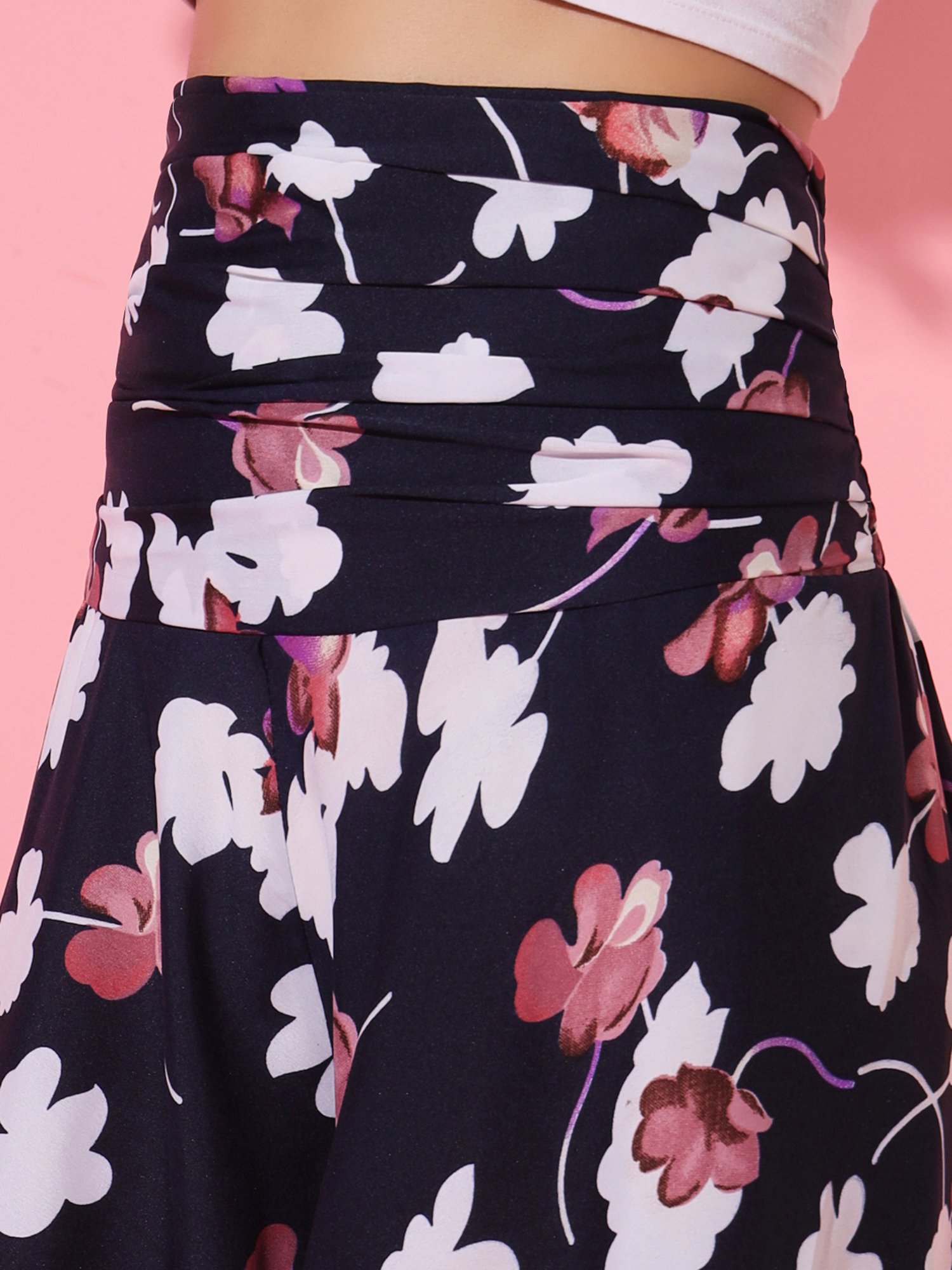 Trend Arrest Navy Floral Print Palazzos