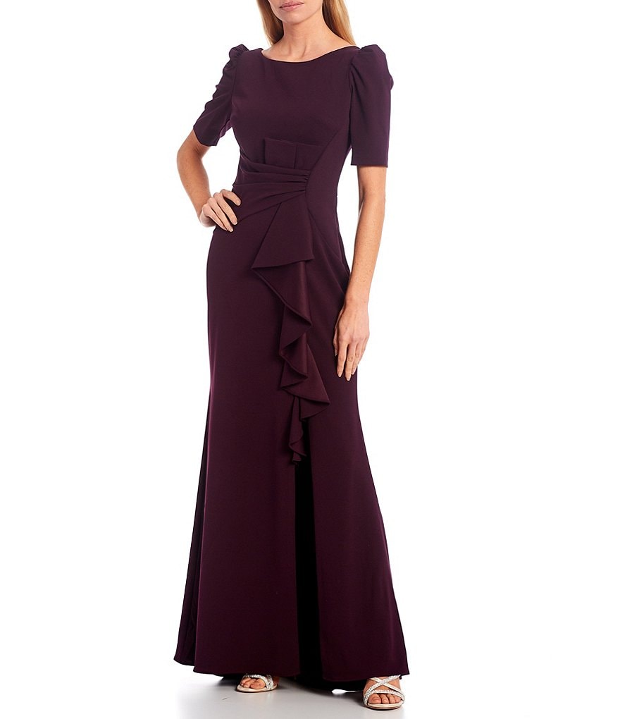 Betsy & Adam Scuba Side Ruched Short Sleeve Boat Neck Gown