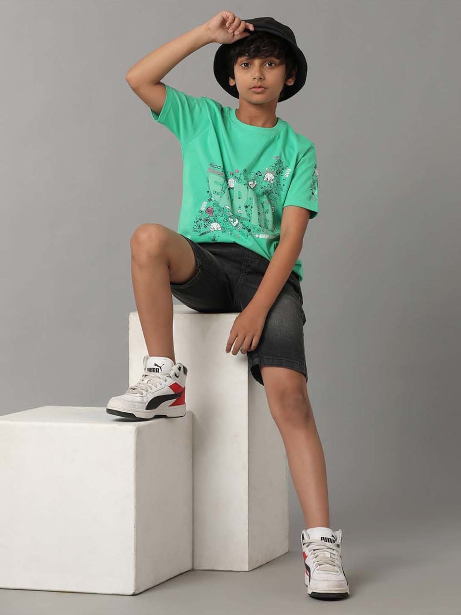 Under Fourteen Only Kids Green Cotton Printed T-Shirt