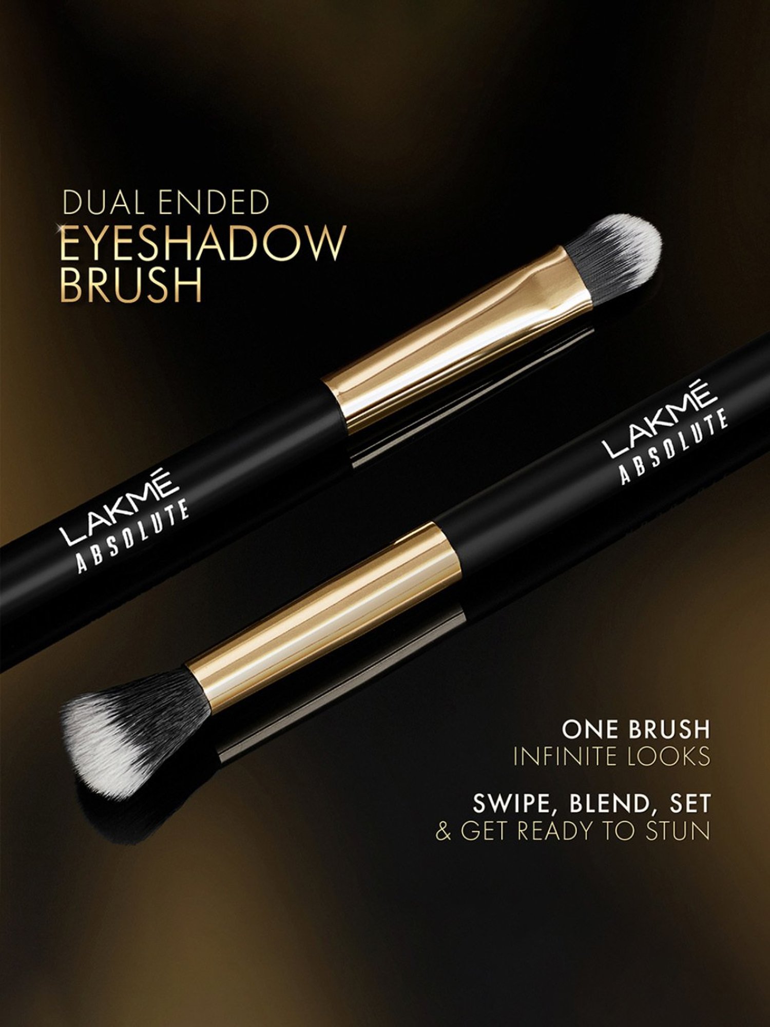 Lakme Absolute Dual Ended Eyeshadow Brush