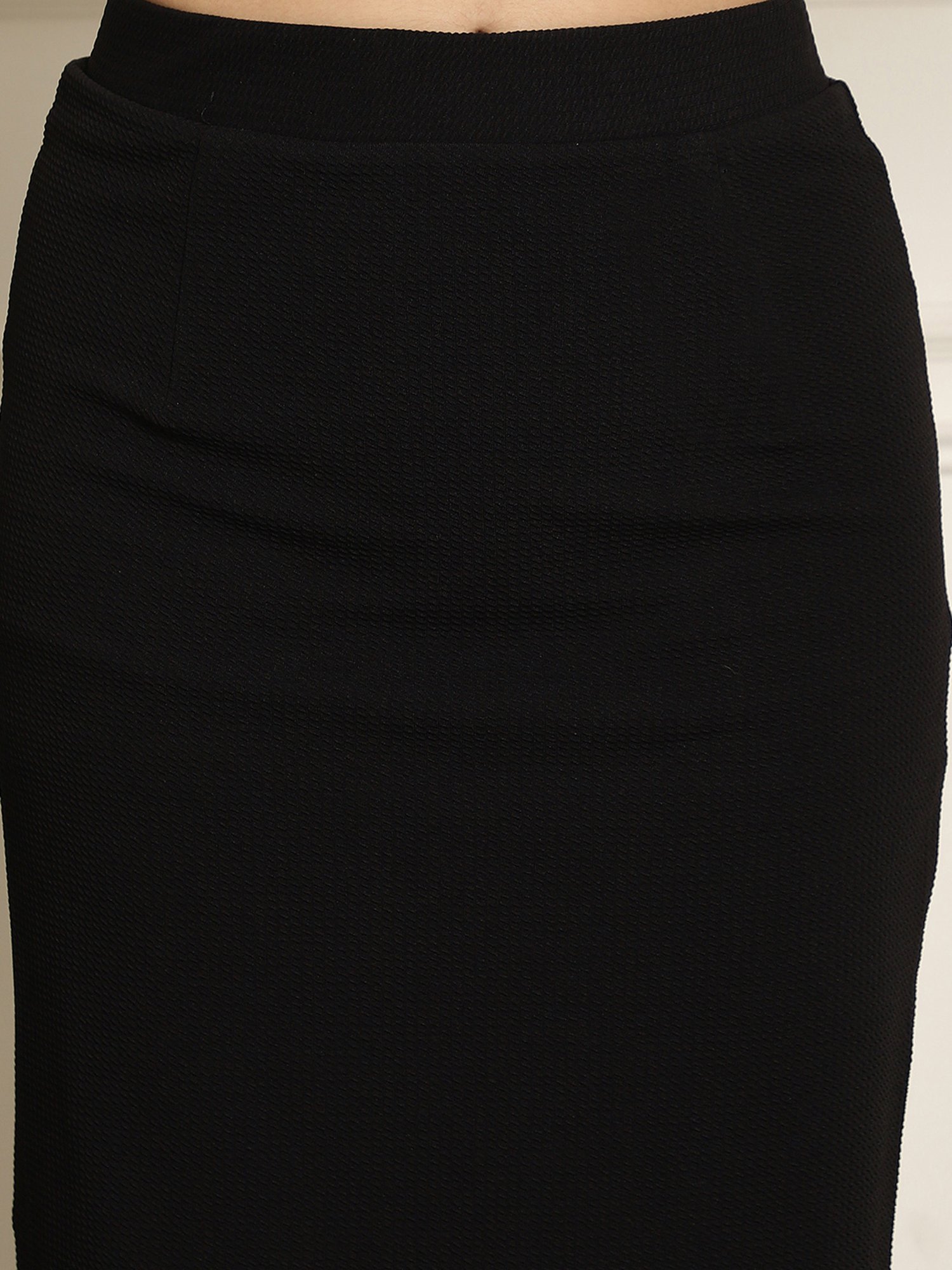NEUDIS Black Midi Skirt