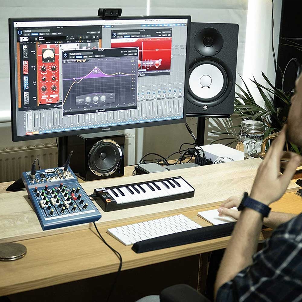 Galaxy Audio AS-1100-4D
Wireless Personal Monitors Assistive Listening Wireless Monitors