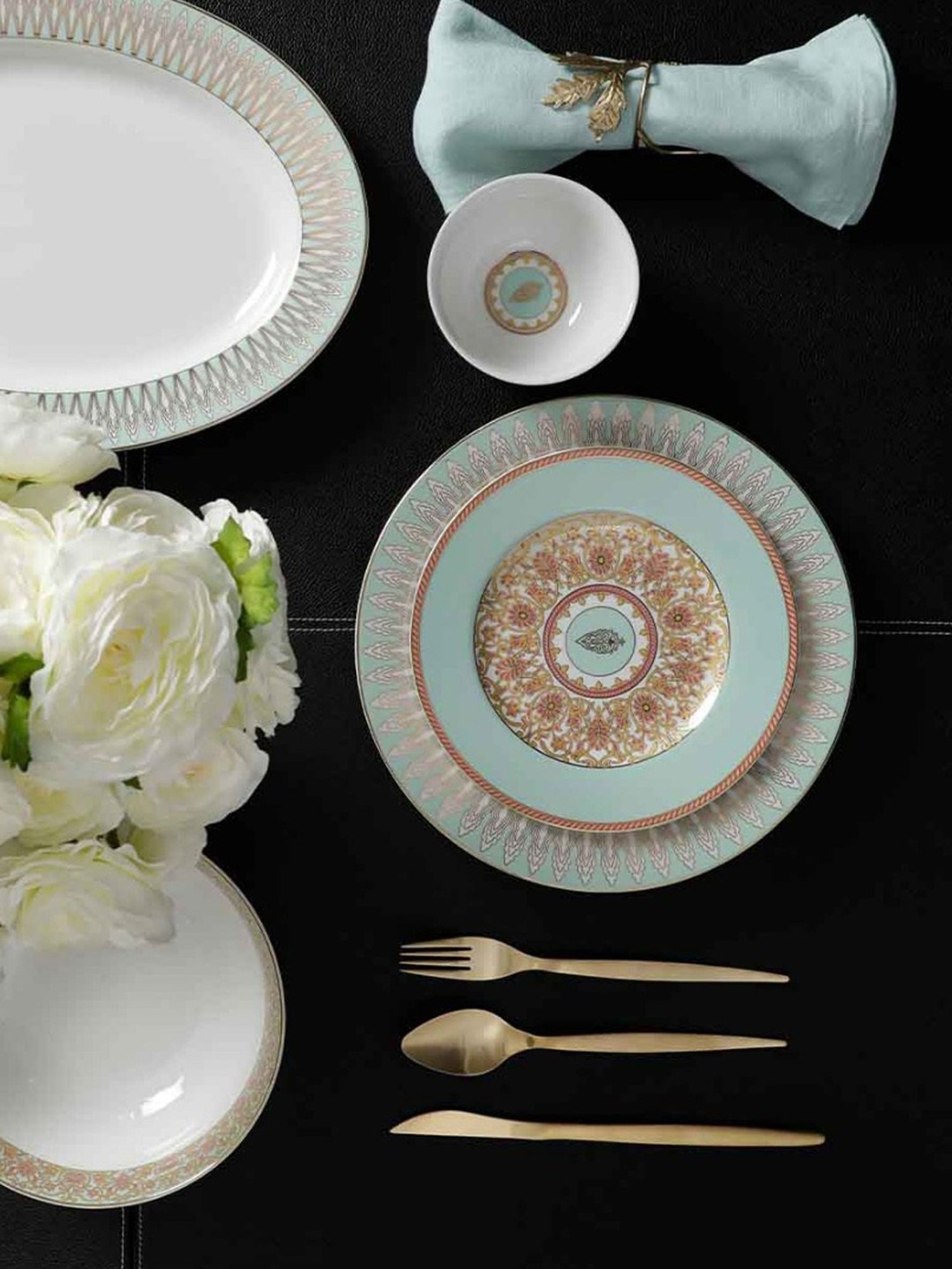 Home4U Amber Oval Color Bordered Multicolor Porcelain Platter