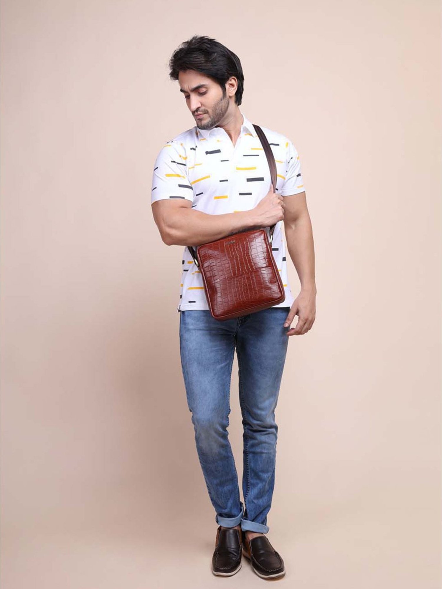 SASSORA Brown Textured Medium Cross Body Bag