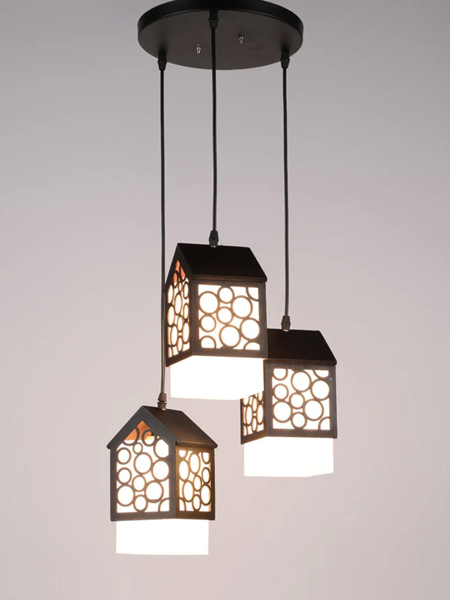 DecorativeRay Black Hanging Light - Set of 1