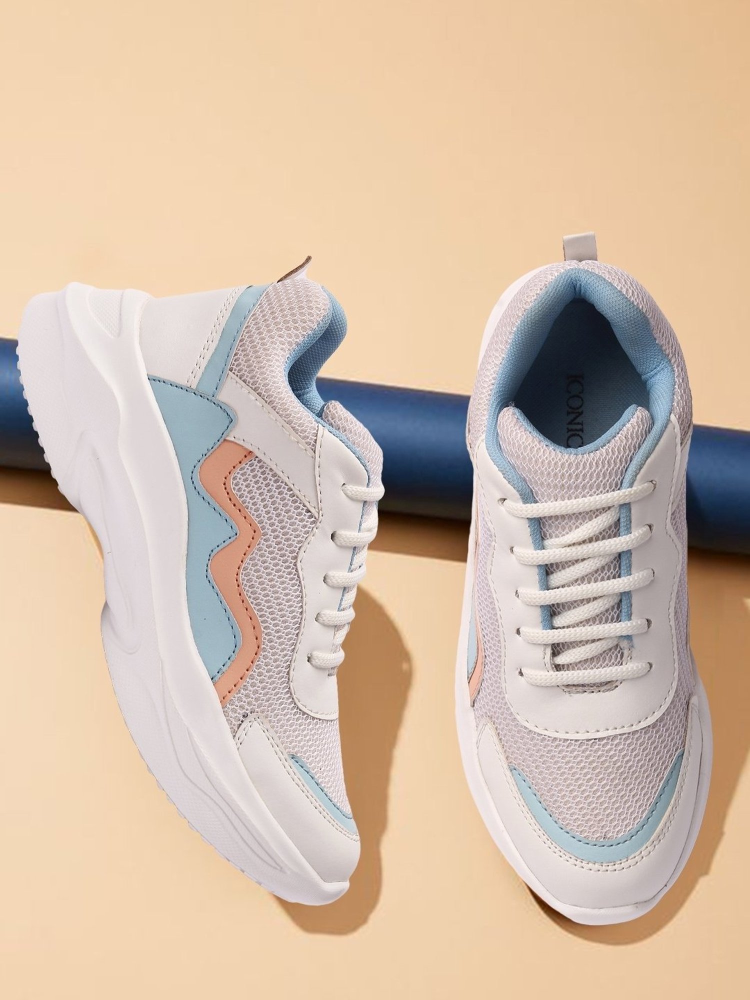 Iconics Women's White Running Shoes