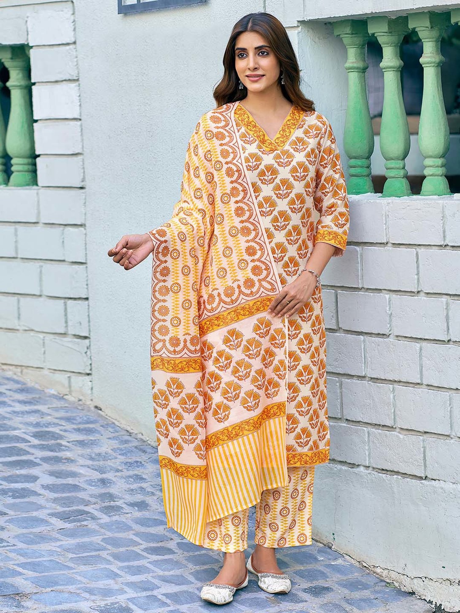 Skylee White & Yellow Floral Kurta With Pant & Dupatta