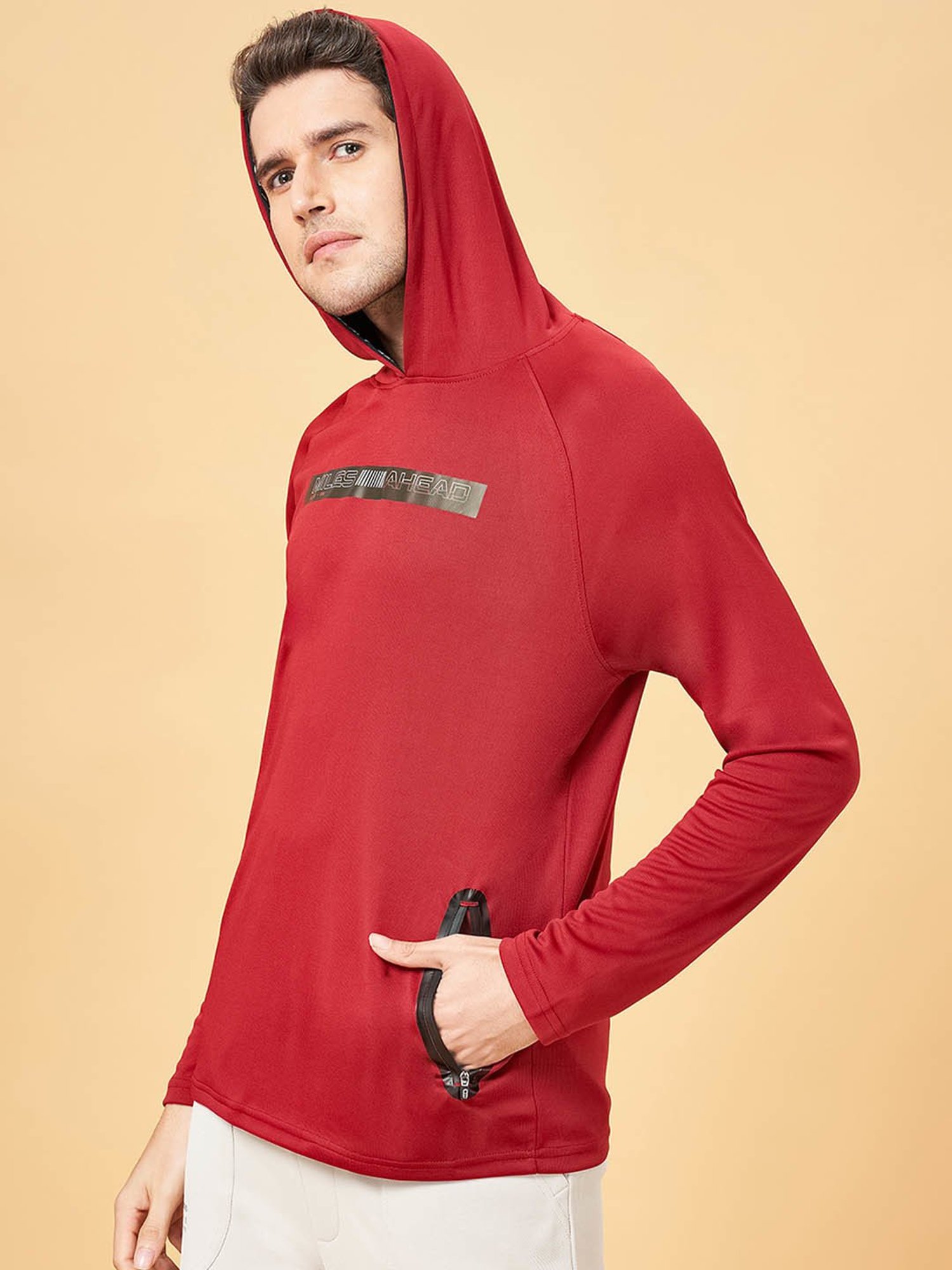 Ajile by Pantaloons Red Slim Fit Printed Hooded T-Shirt