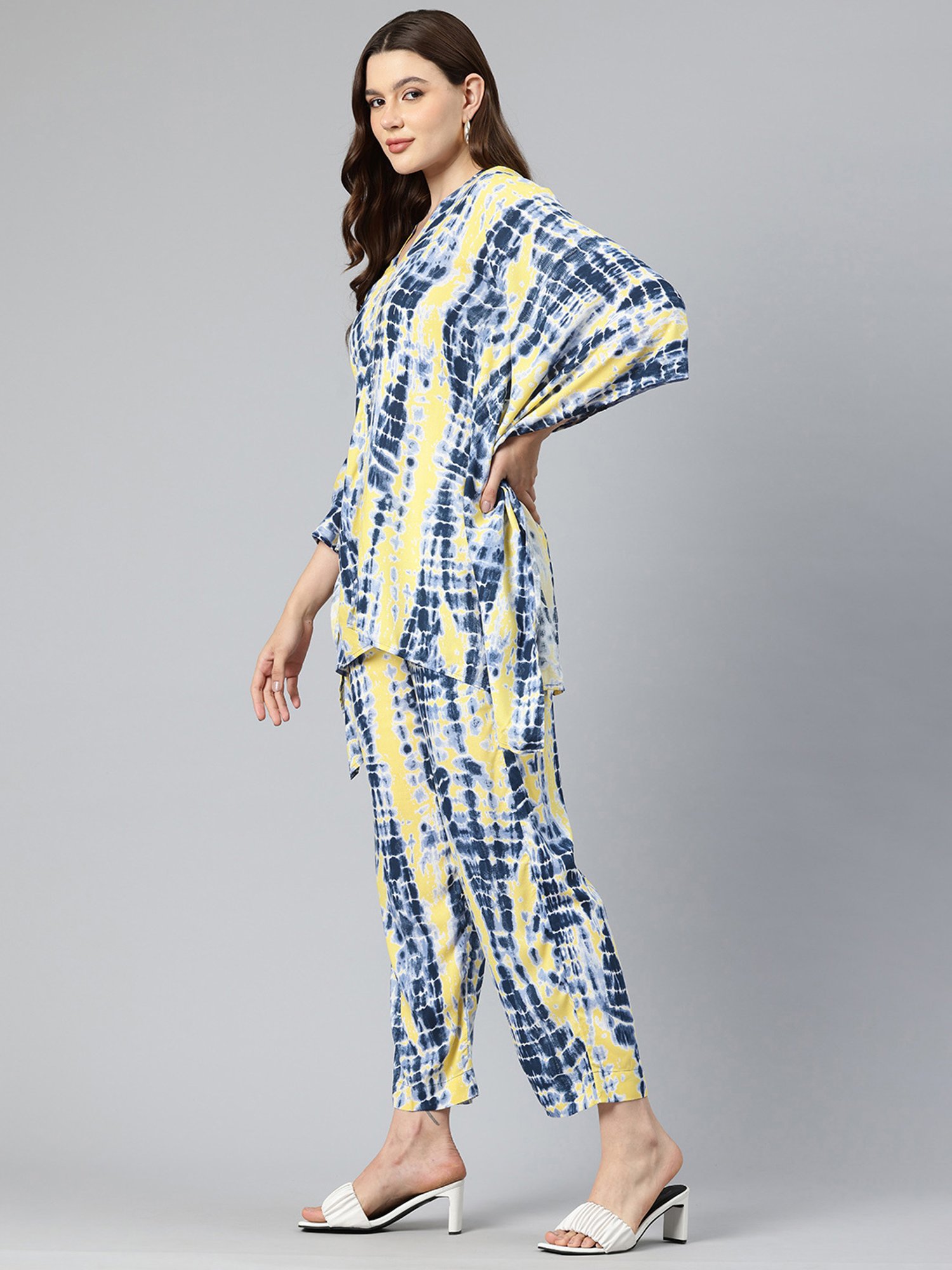 One Femme Blue & Yellow Kurta Pant Set