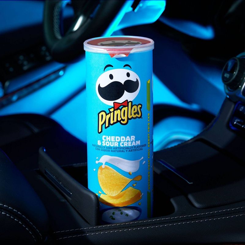 Pringles Cheddar & Sour Cream Potato Crisps Chips - 5.5oz