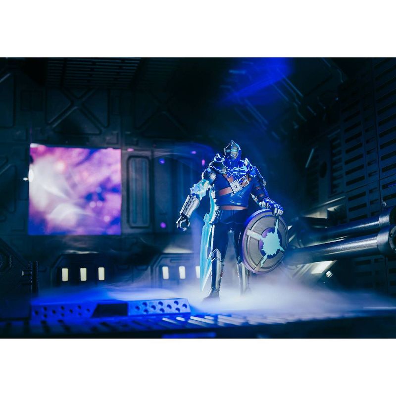 Roblox Imagination Collection - Cythrex, the Darkened Cyborg Knight Figure Pack (Includes Exclusive Virtual Item)