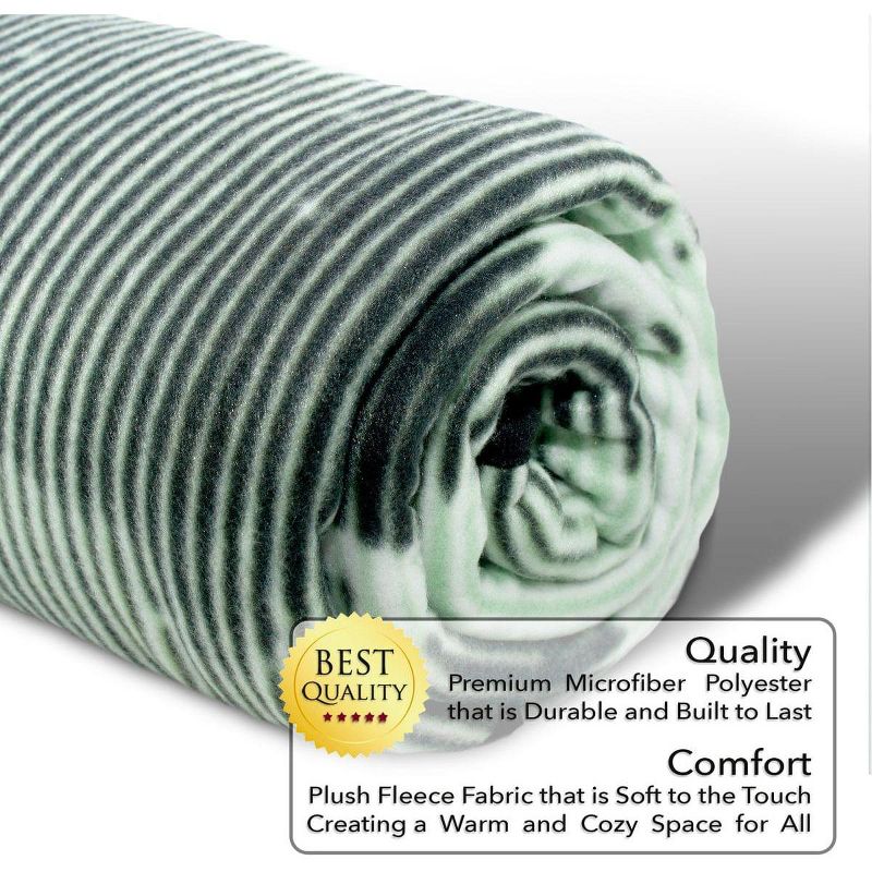 Surreal Entertainment Call of Duty Lightweight Fleece Throw Blanket | 45 x 60 Inches