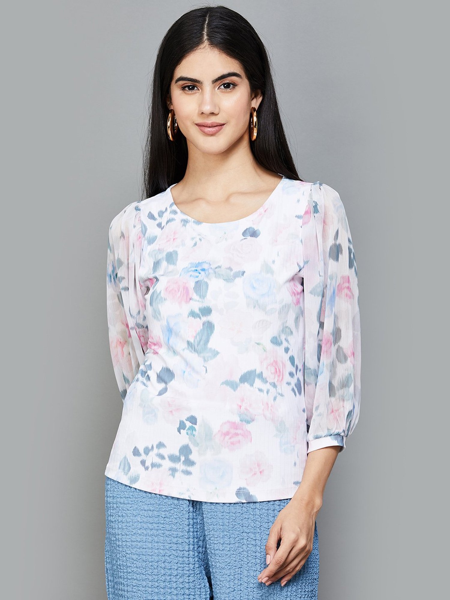 Code by Lifestyle Off-White Printed Top