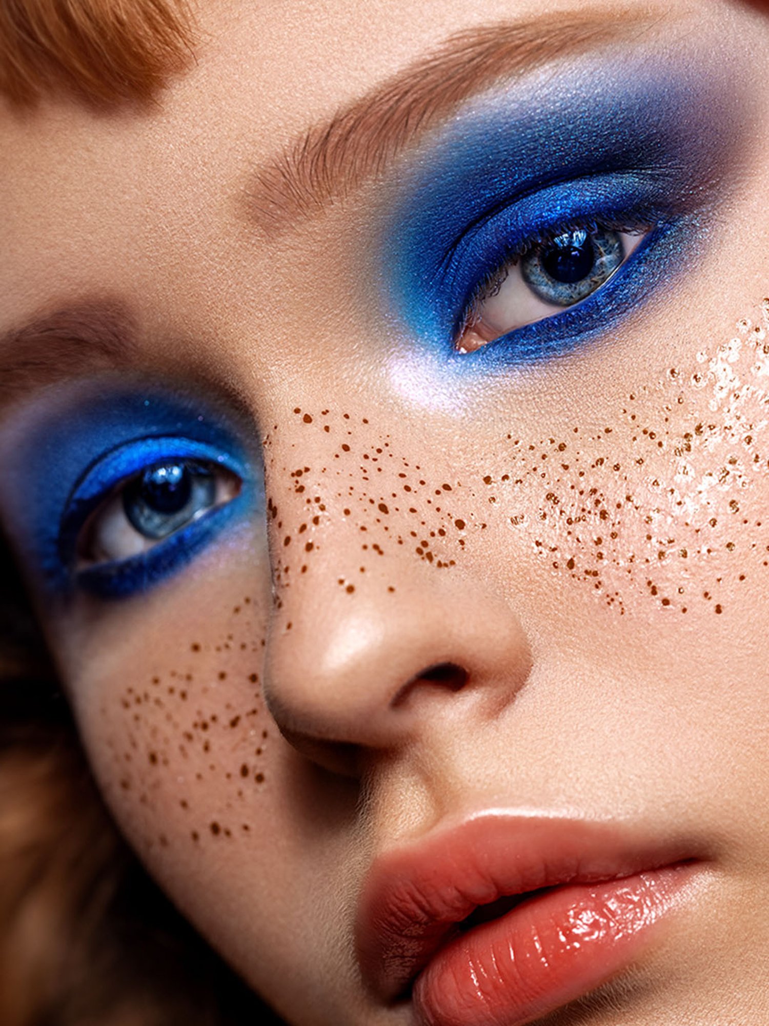 BH Cosmetics 7 Color Shadow Palette Sapphire for September - 9 gm