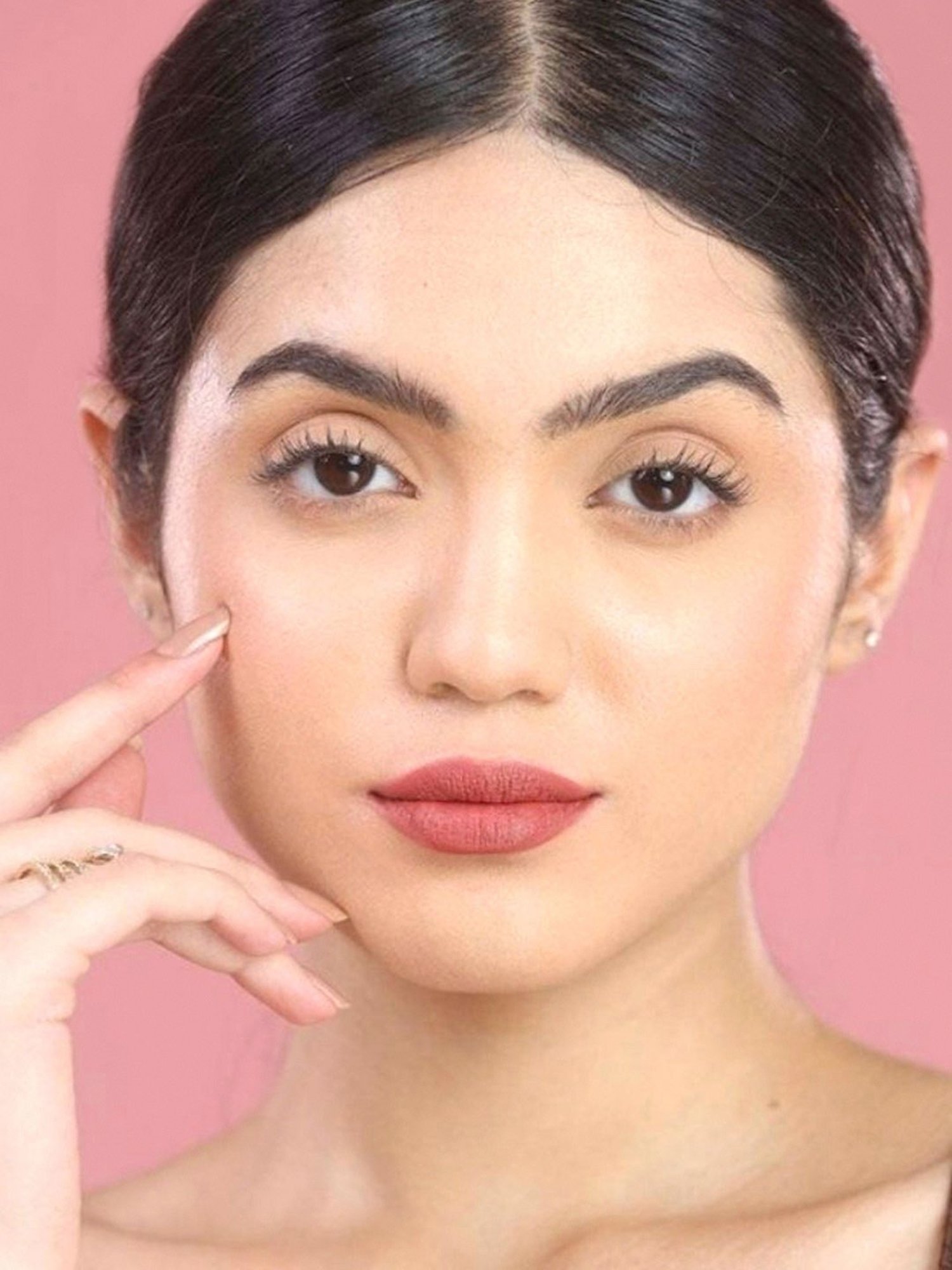 Praush Beauty Non Drying Liquid Lipstick Money Mover - 30 gm