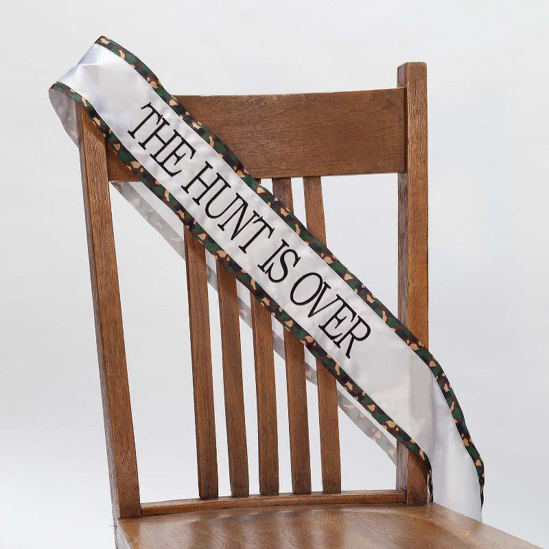 Polka Dot Keep and Toss Garter Set - Black