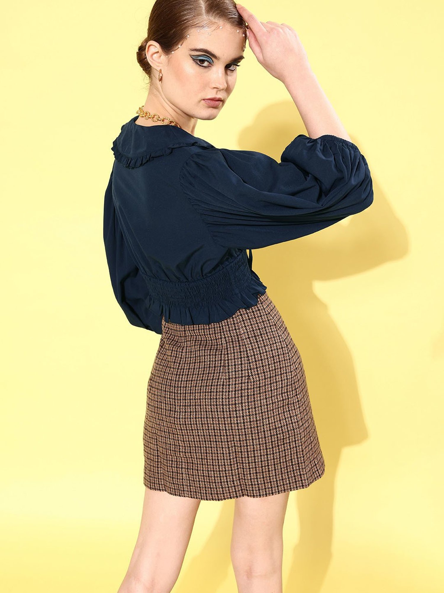 QUIERO Navy Regular Fit Top