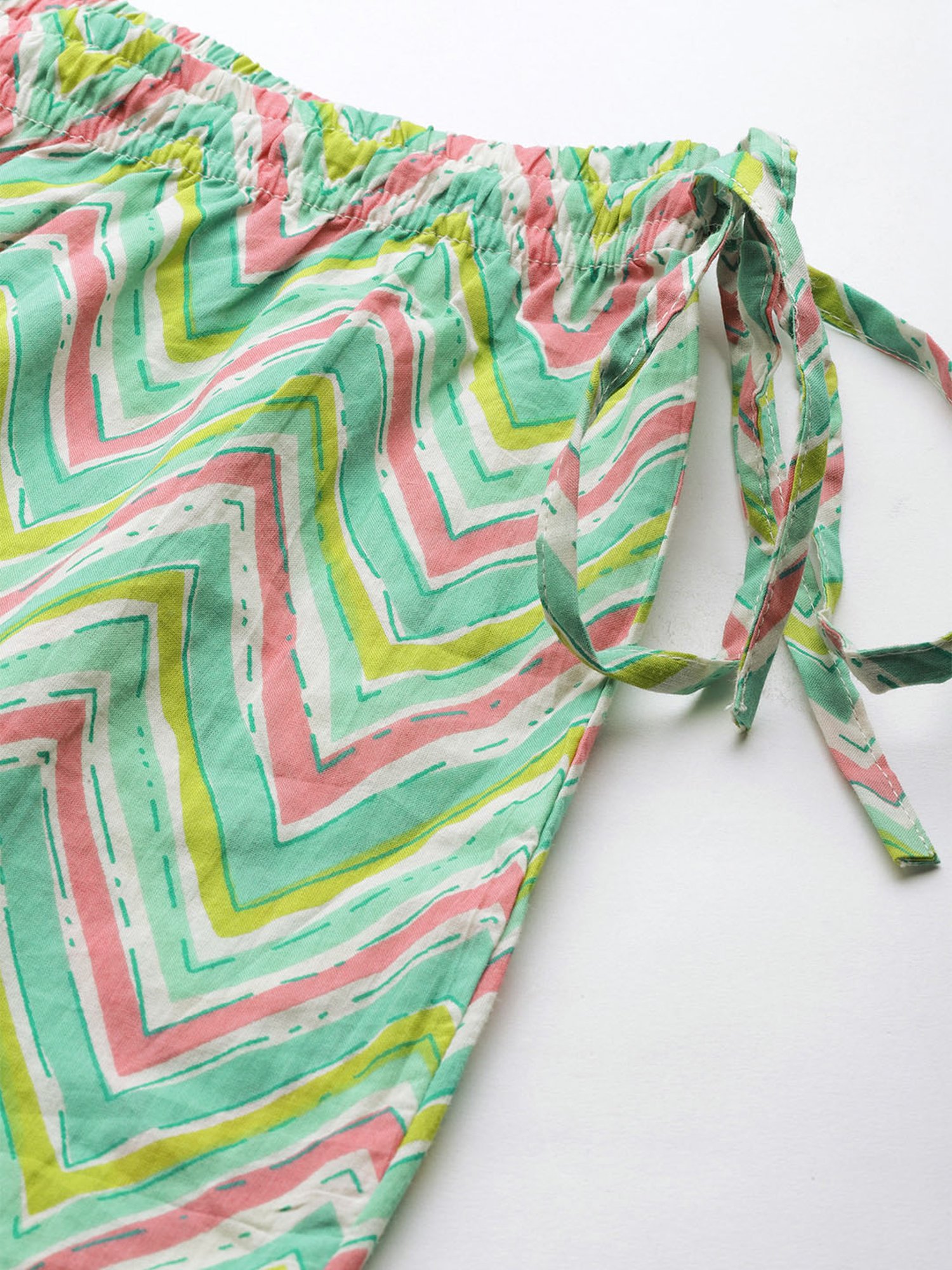 Anubhutee Blue Printed Kurti Pyjama Set