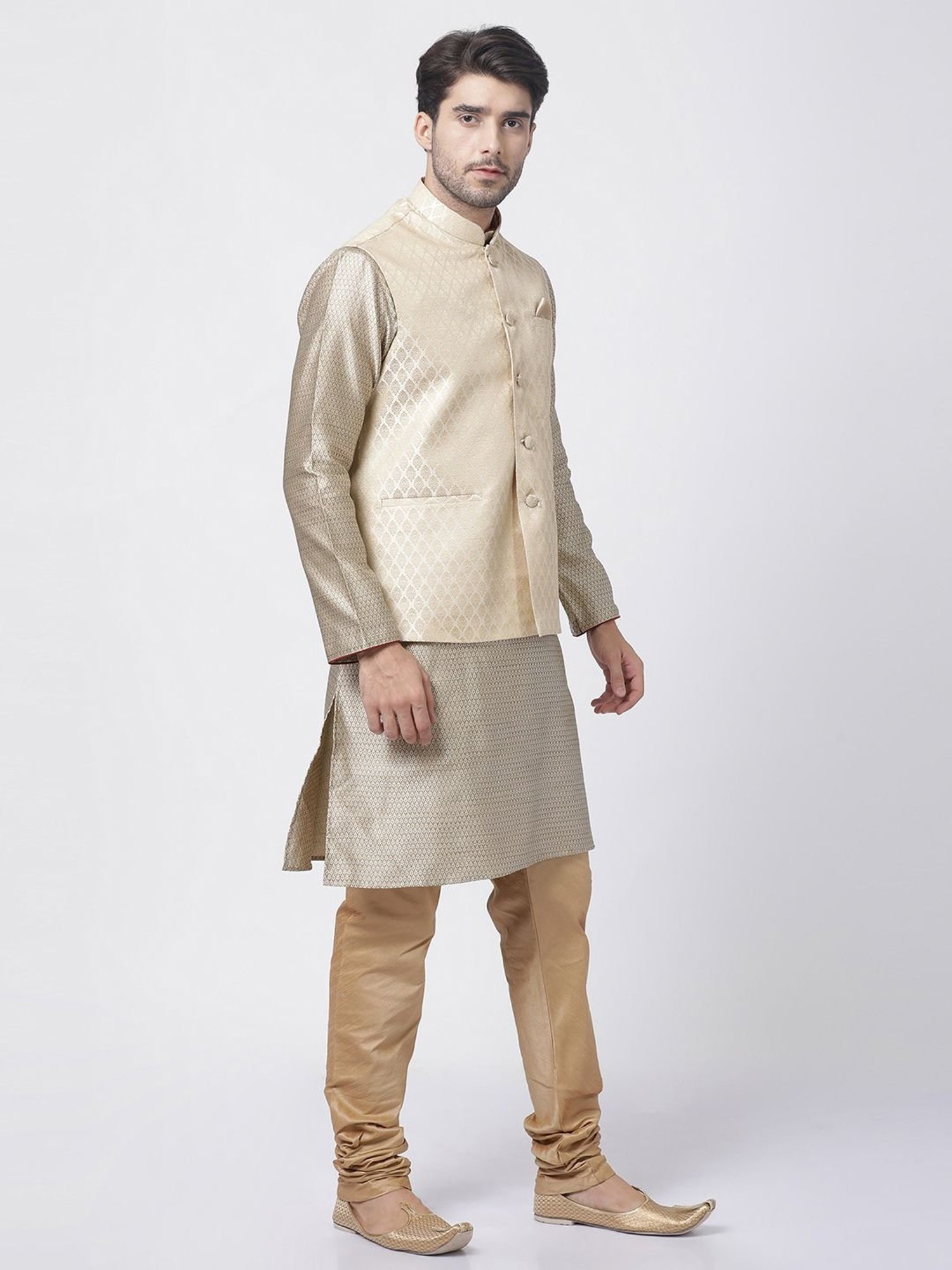 Vastramay White Cotton Straight Fit Embroidery Ethnic Suits