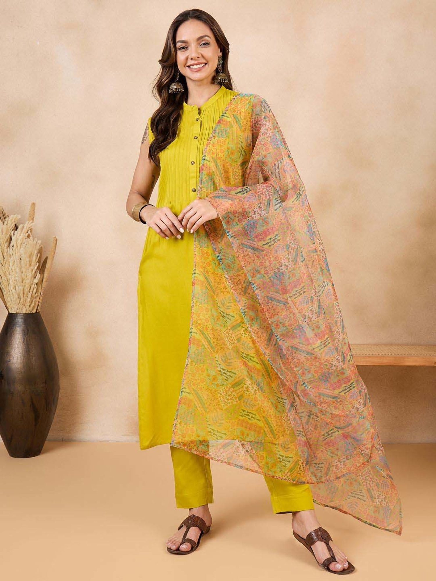 Inweave Multicolored Floral Print Dupatta