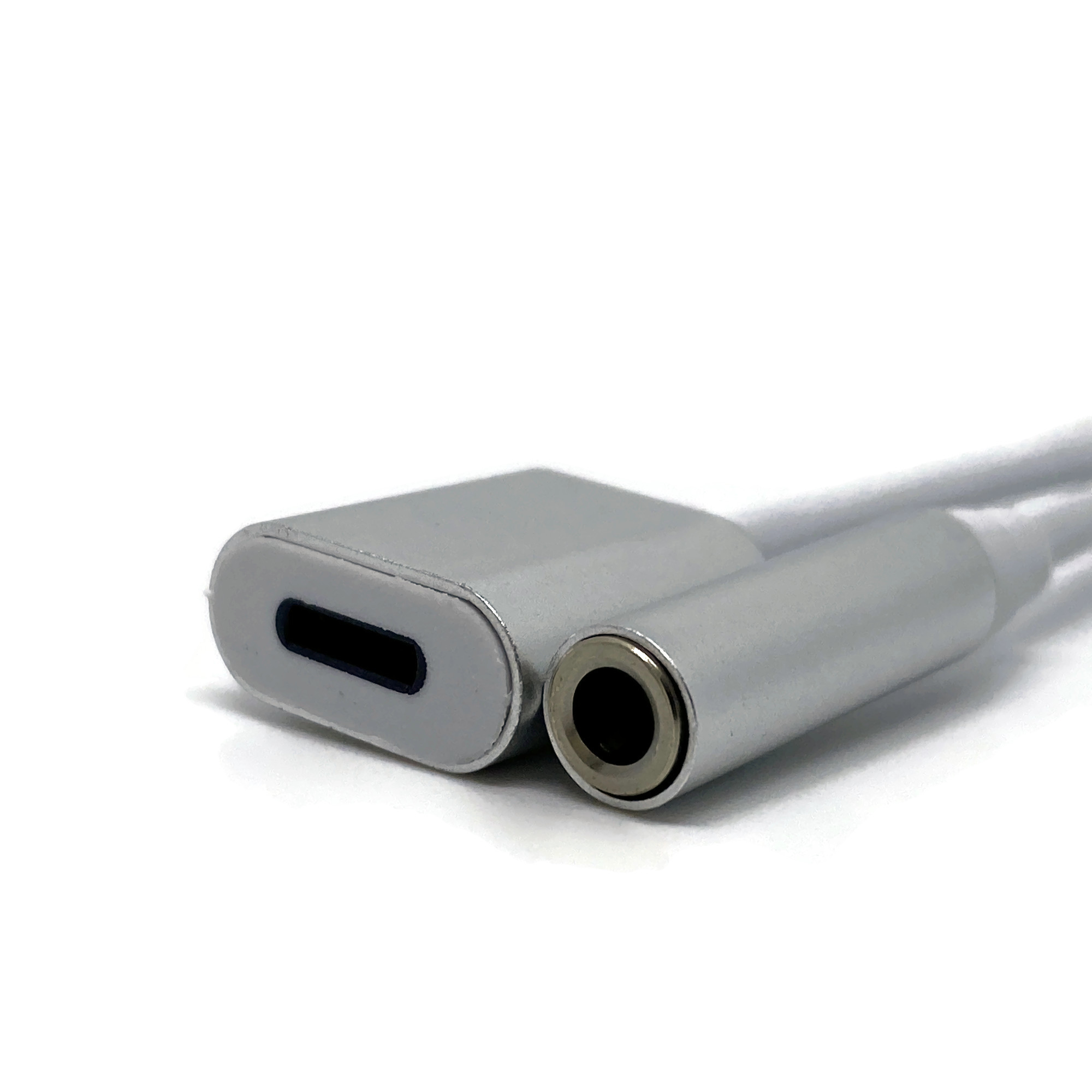 Headphone and Charger for iPhone Dual Adapter 2 in 1 Charging Cable & 3.5mm Aux Headphone Jack Lightning Connection Audio Splitter Dongle for iPhone 12 11 XS XR X 8 7 iPad iPod iOS Apple