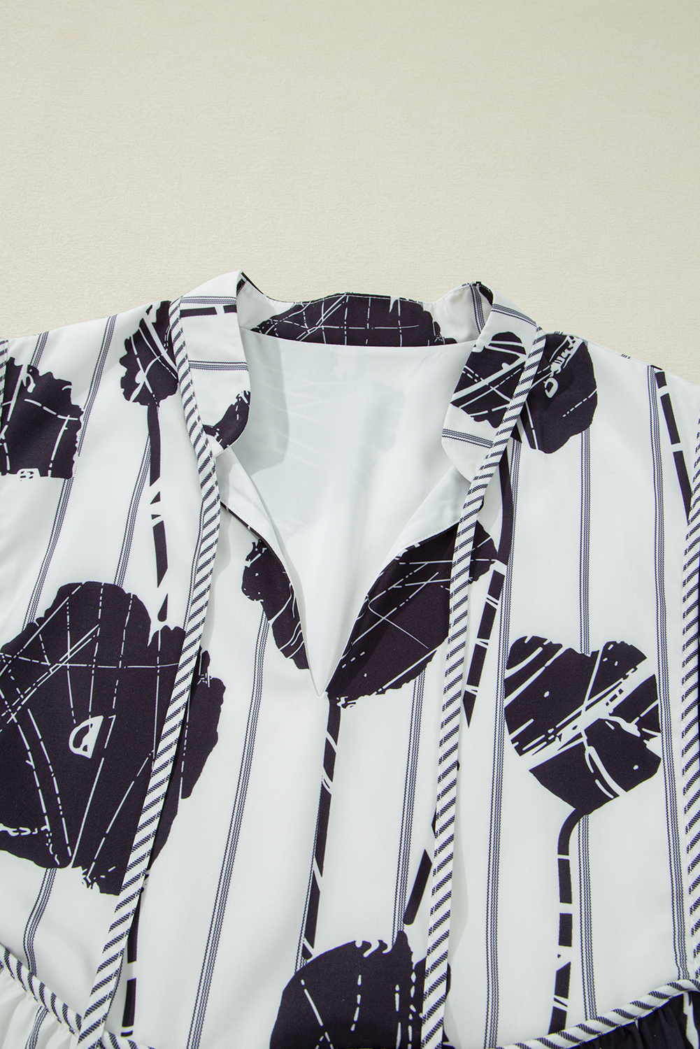 Black Leopard Patchwork Split Neck Ruffle Plus Size Dress