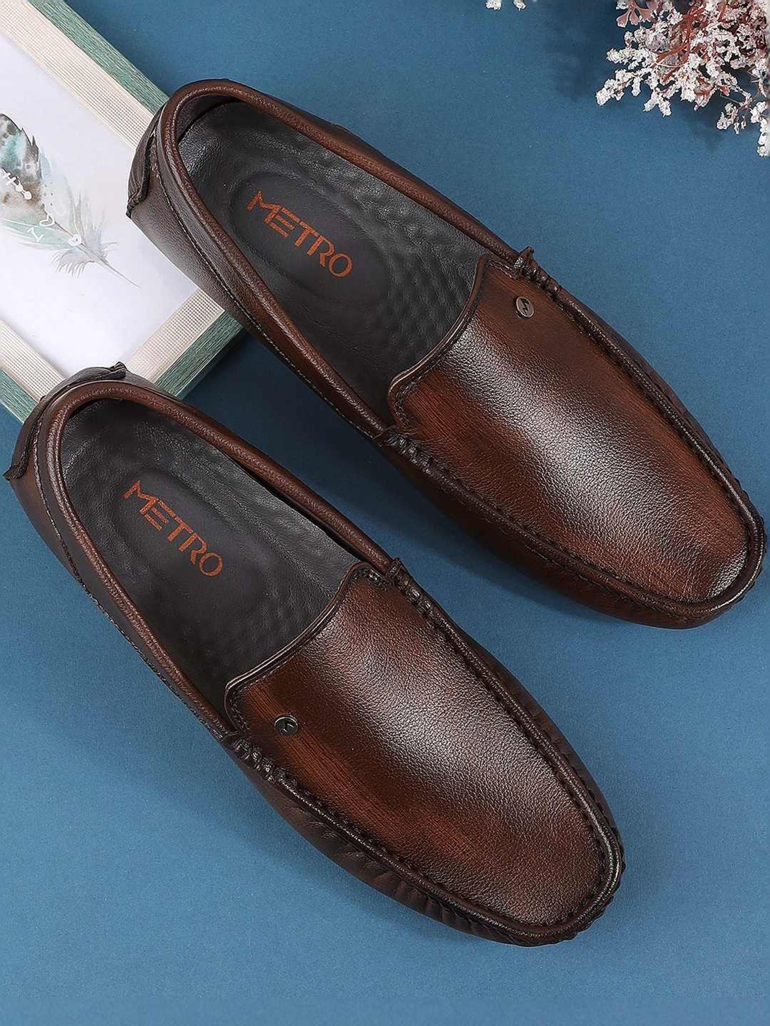 Metro Men's Brown Casual Loafers