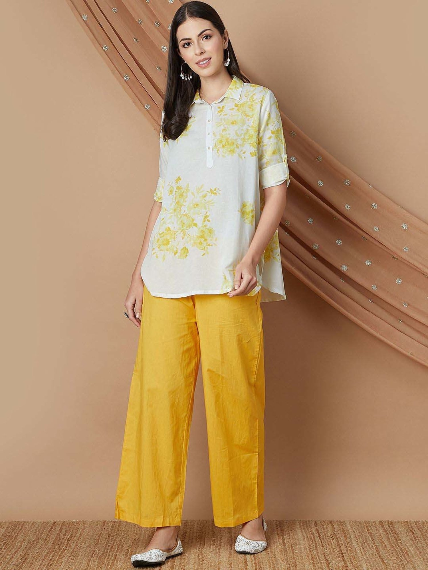 Melange by Lifestyle White & Yellow Printed Tunic