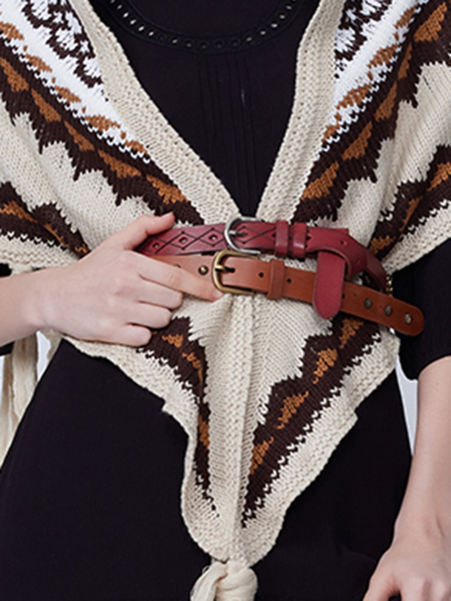 Cover Story White & Beige Printed Cape