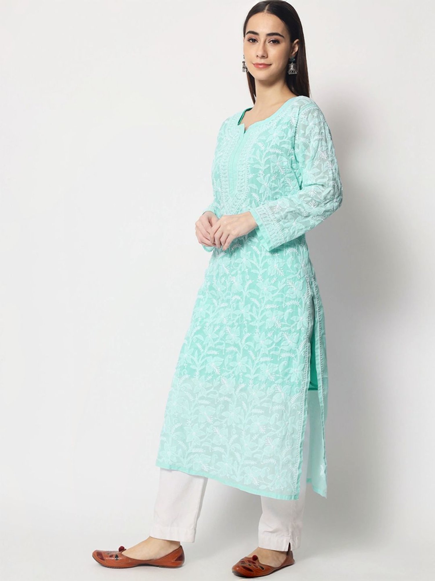 PARAMOUNT CHIKAN Aqua Blue Cotton Hand Embroidered Chikankari Straight Kurta