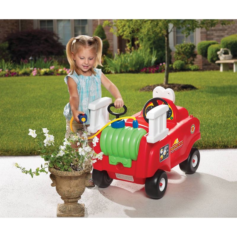 Little Tikes Spray & Rescue Fire Truck Ride-On