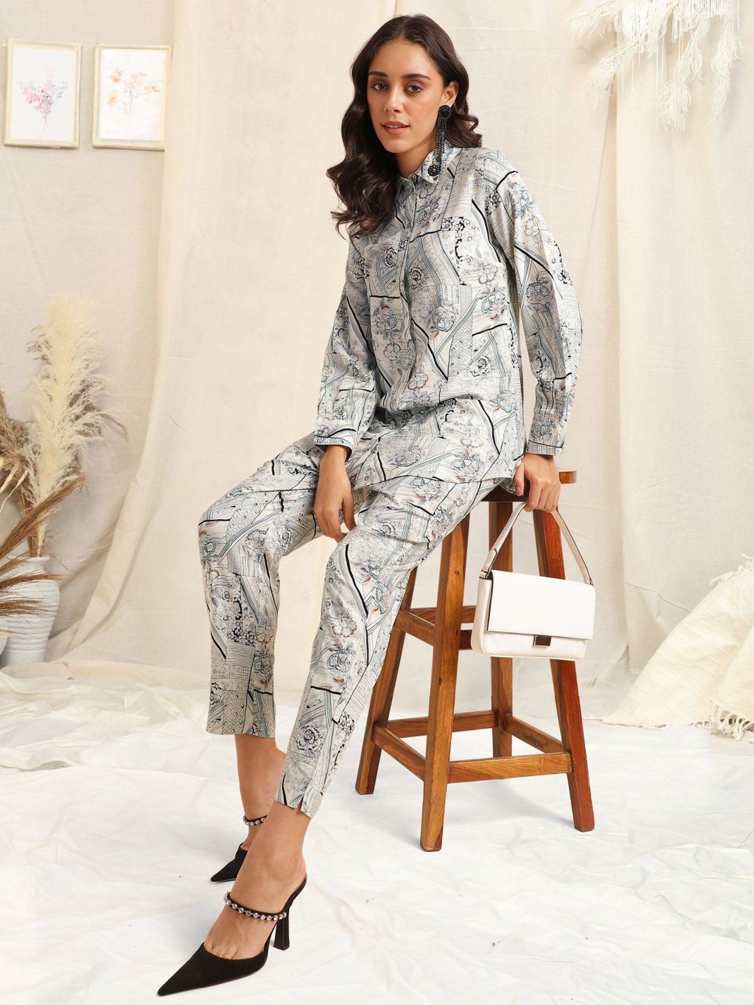 MIRCHI FASHION White Printed Shirt Pant Set