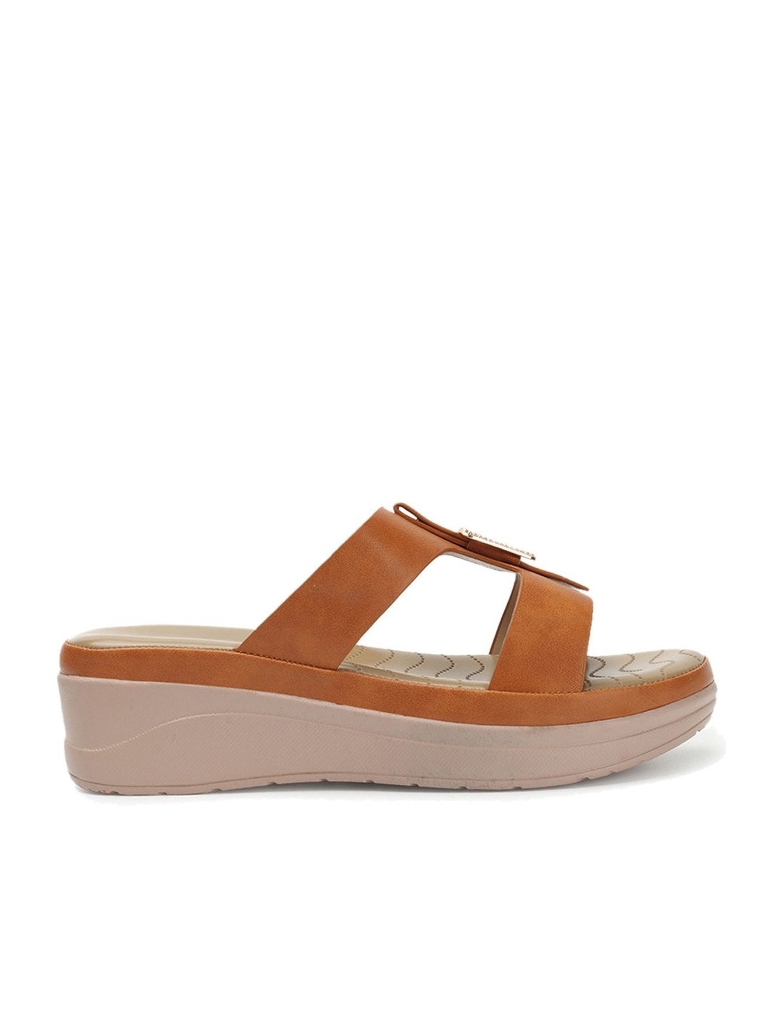 Iconics Women's Tan Casual Wedges