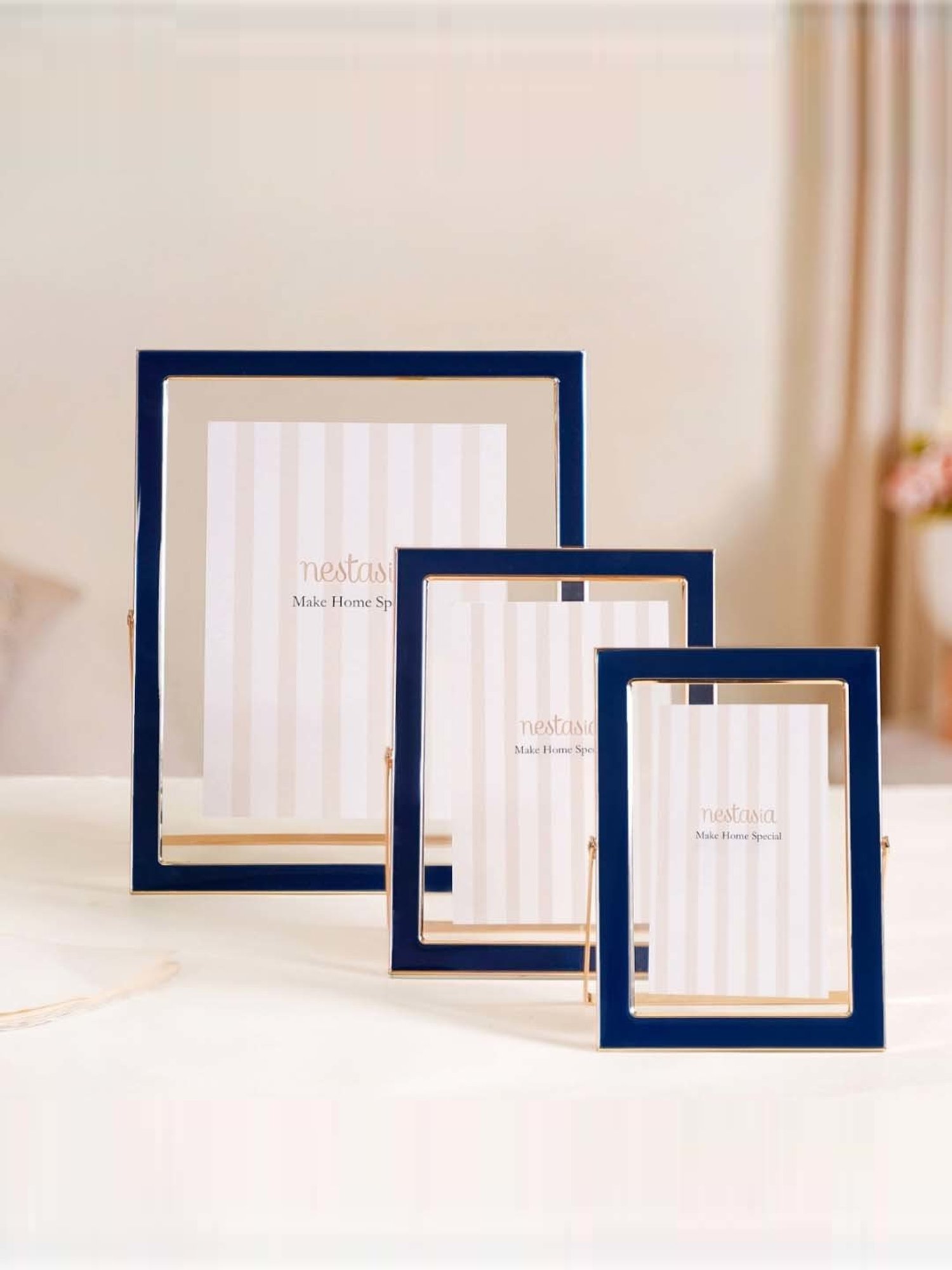 Nestasia Gold Plated Floating Navy Blue Photo Frame Set Of 3