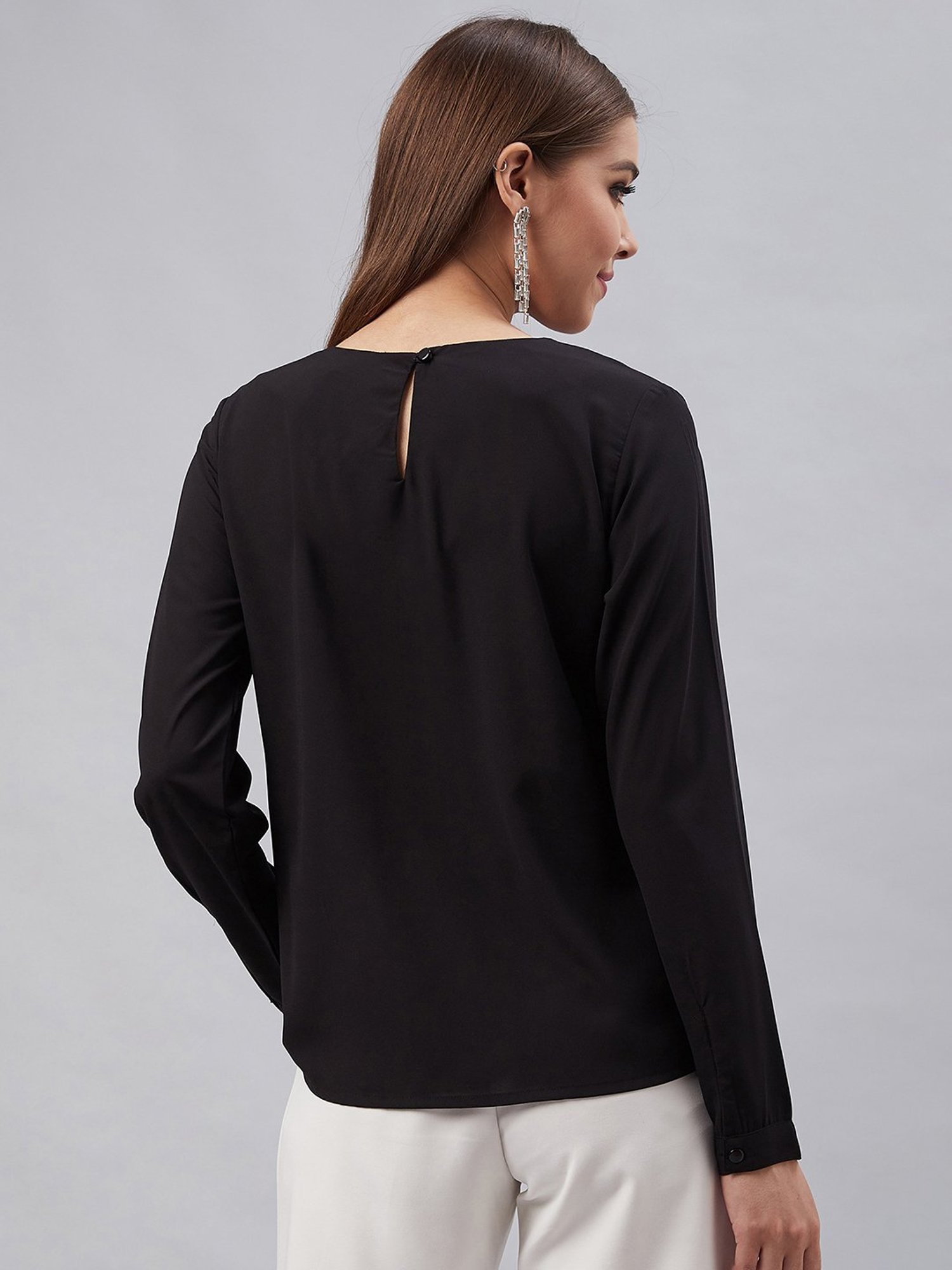 Carlton London Black Box Top