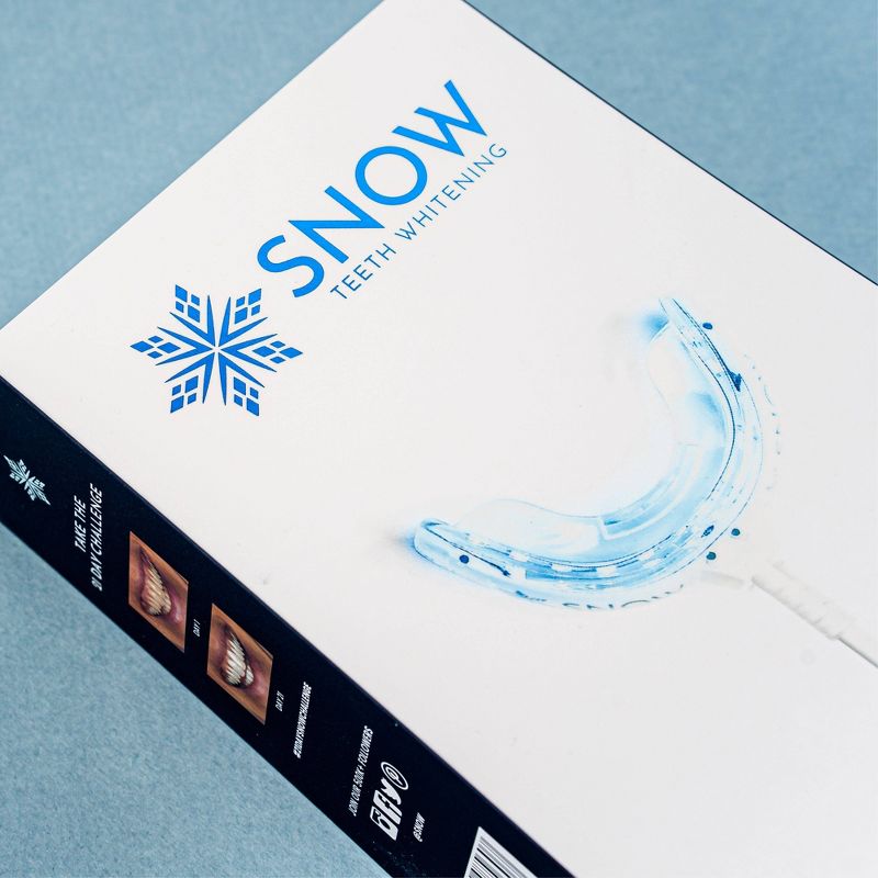 Snow All-in-One Teeth Whitening At Home System Gift Set