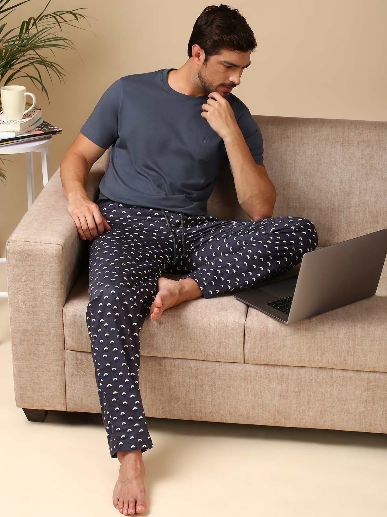 Van Heusen Grey Regular Fit Printed Thermal Bottoms